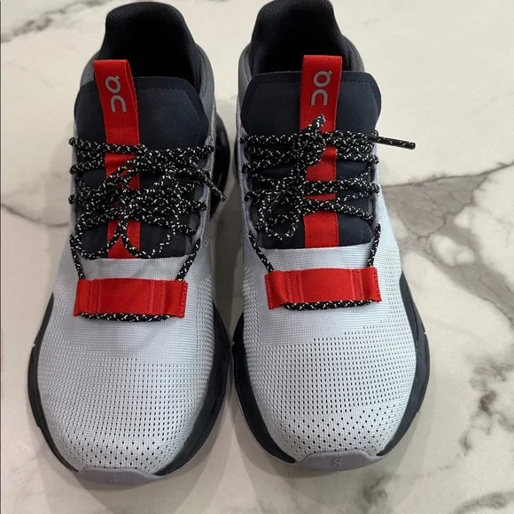 On Cloud Nova - Picture 2 of 6